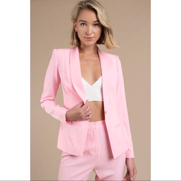 Jackets & Blazers - Light Pink Blazer